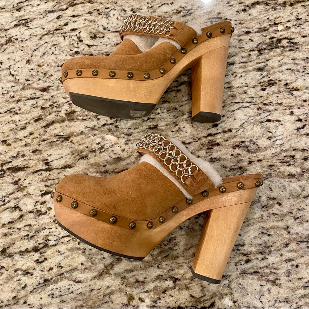 Koolaburra heeled clogs